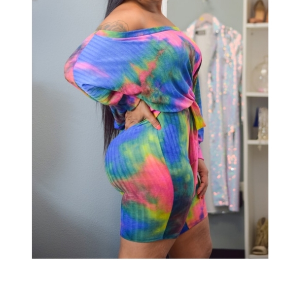 Romper - Picture 2 of 4